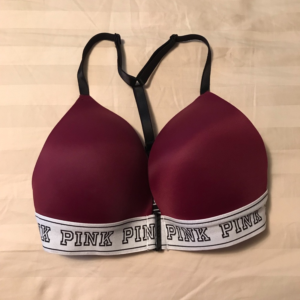 ♥️ VICTORIA SECRET’S triangle push up bra. In excellent condition